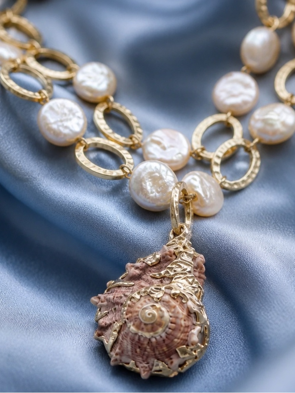 Conch Shell & White Keshi Teardrop Pearl Necklace With Artisan Silver Metalwork - Picture 5 of 17